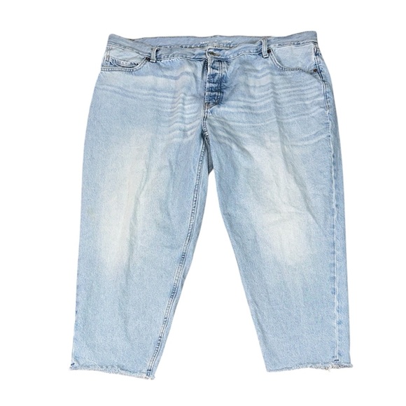 Old Navy Light Blue Slouchy Tapered Jeans size 22 - Picture 1 of 9